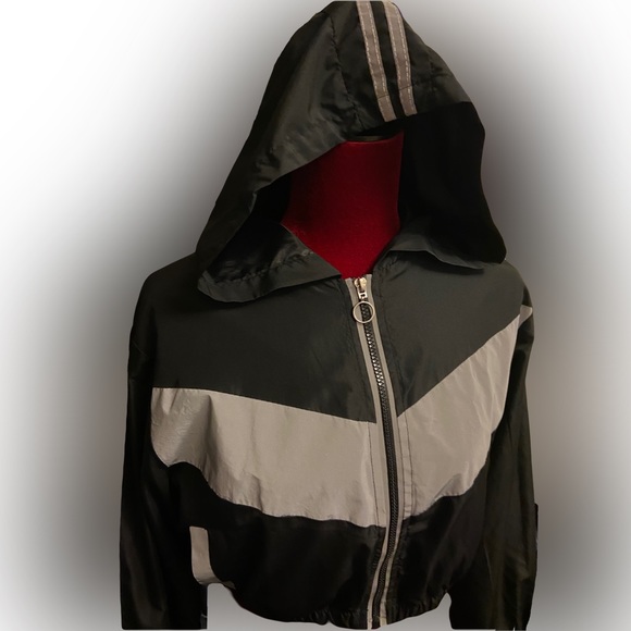 Thrill 94 cropped jacket size L - Picture 2 of 3